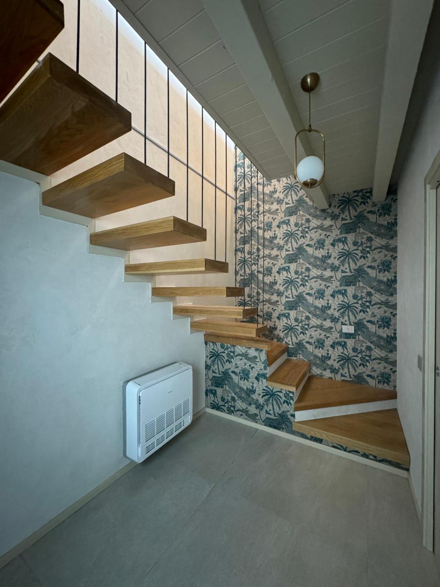 Tuvo Villa *
